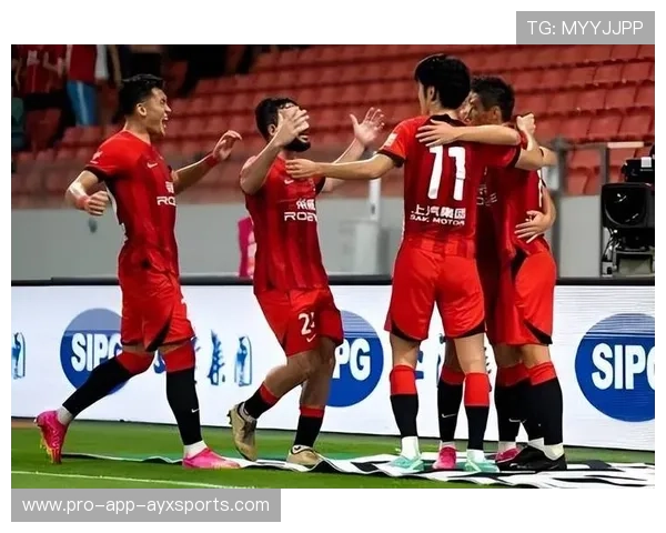 冠军球队教练团队荣获市级表彰，肯定贡献，冠军教练得多少钱