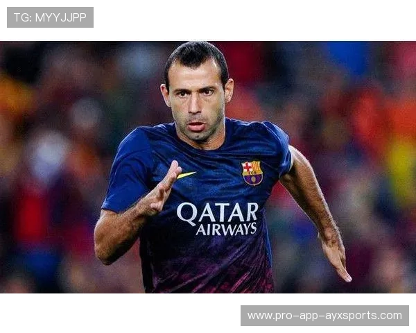 哈维中场送出直塞绝妙